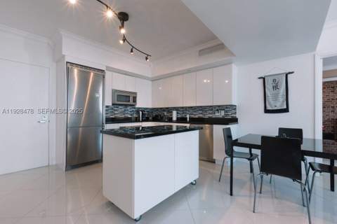 92 SW 3rd St 1512, Miami FL - photo 10 of 14