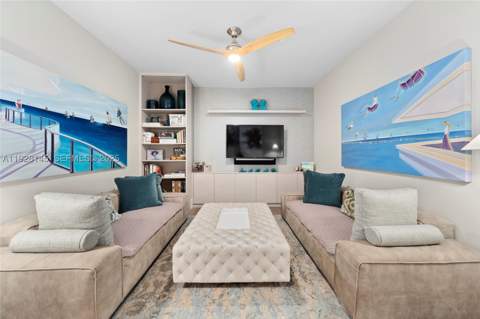 3581 E Glencoe St 403, Miami FL - photo 14 of 50