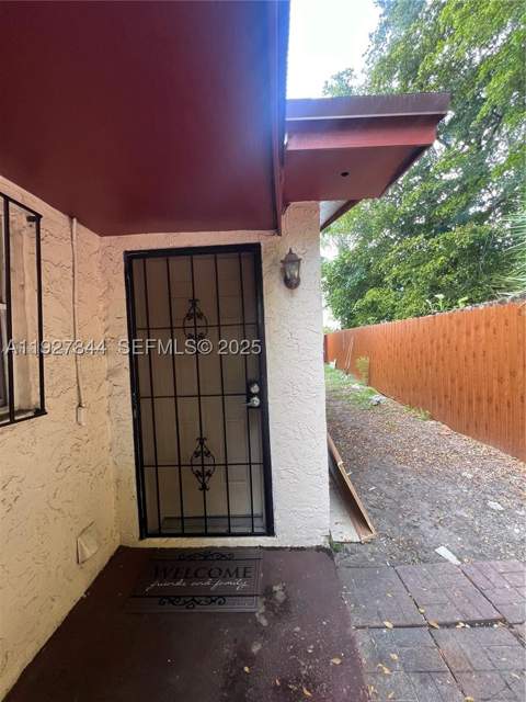 1581 NE 117 St, Miami FL - photo 16 of 29
