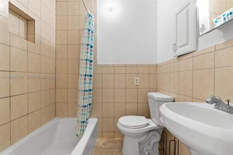 2262 NW 4th St, Miami FL - photo 15 of 30