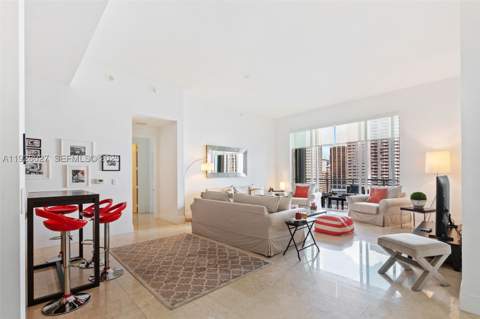 900 Brickell Key Blvd 2002, Miami FL - photo 6 of 28