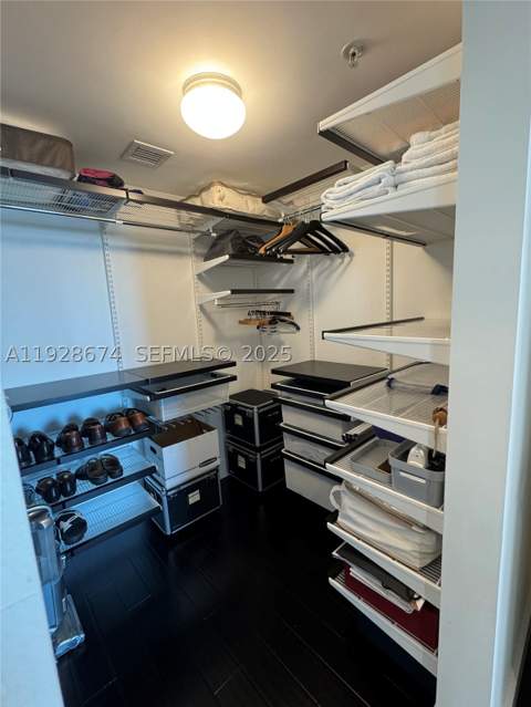 335 S Biscayne Blvd 2403, Miami FL - photo 11 of 23