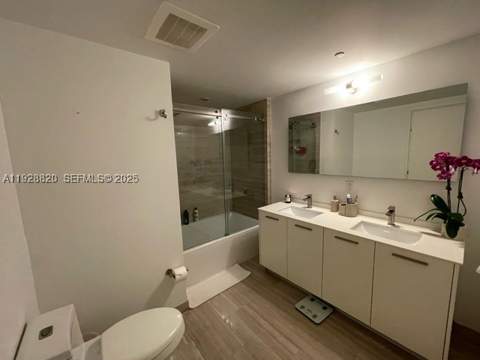 1300 Brickell Bay Dr 1100, Miami FL - photo 10 of 28