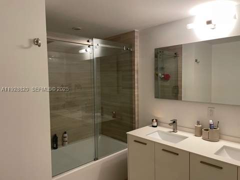 1300 Brickell Bay Dr 1100, Miami FL - photo 9 of 28