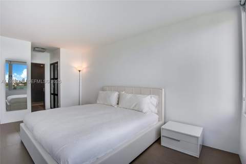 1000 West Ave 311, Miami Beach FL - photo 13 of 15