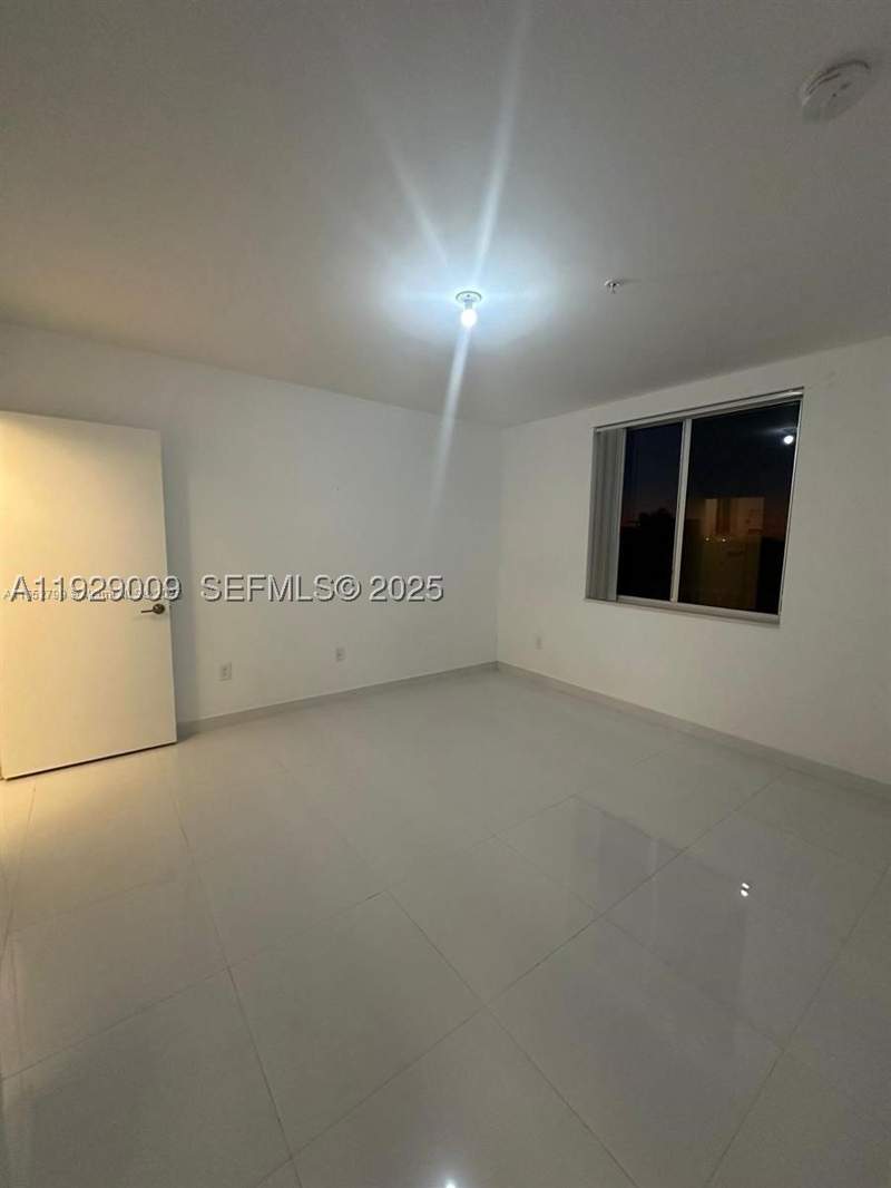 3 bedroom Condominium at 2651 NE 212th Ter 400, Weitzer Aventura Place Co, Miami — photo 4