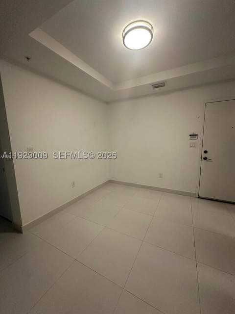 2651 NE 212th Ter 400, Miami FL - photo 6 of 8