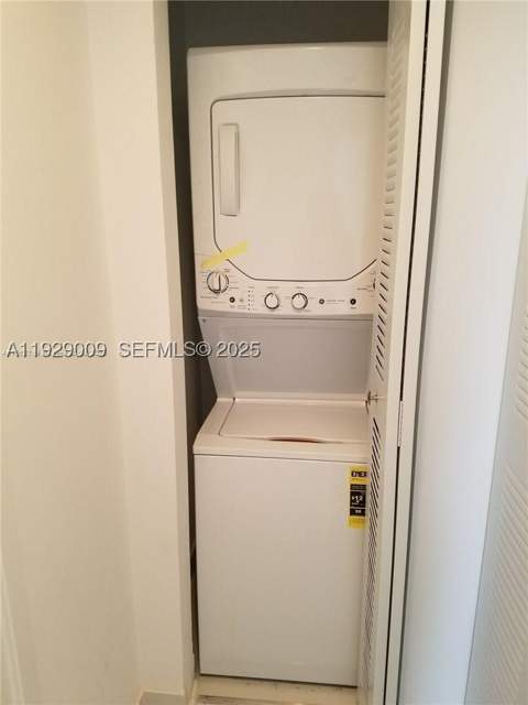 2651 NE 212th Ter 400, Miami FL - photo 7 of 8