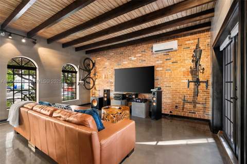 1650 SW 16th St, Miami FL - photo 16 of 28