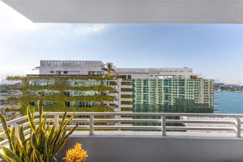 1330 West Ave 1712, Miami Beach FL - photo 11 of 34