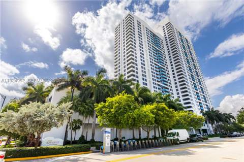 1330 West Ave 1712, Miami Beach FL - photo 21 of 34