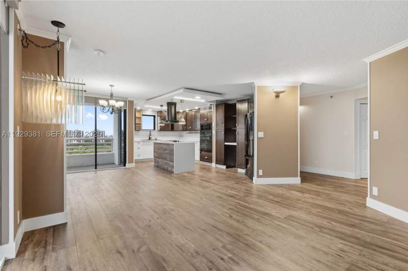 2 bedroom Condominium at 3300 NE 192nd St Lp06, Parc Central Aventura Eas, Aventura — photo 4