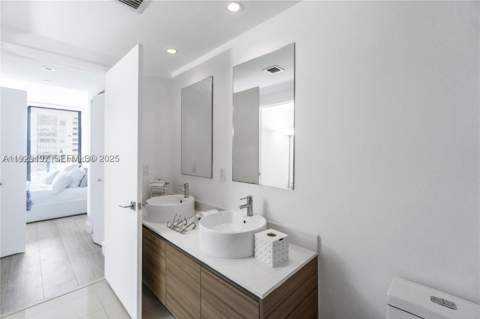 121 NE 34th St 1203, Miami FL - photo 11 of 26