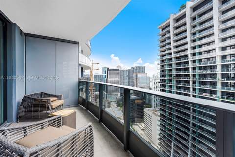 1000 Brickell Plz 4005, Miami FL - photo 15 of 33