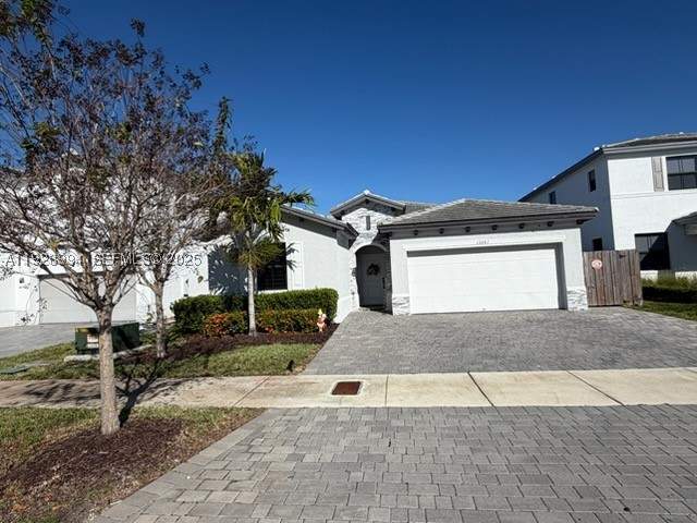 5 bedroom SingleFamilyResidence at 13361 SW 284th Ter, Pine Isle, Homestead — photo 3