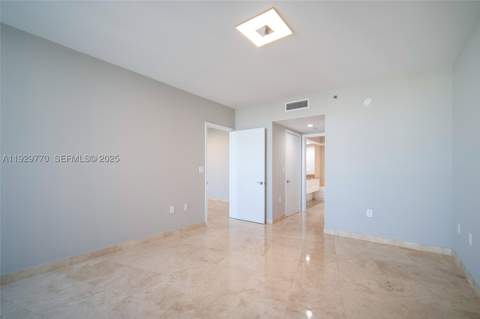 400 Alton Rd 2309, Miami Beach FL - photo 21 of 27