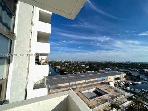 13499 Biscayne Blvd 1206, North Miami FL - photo 16 of 20