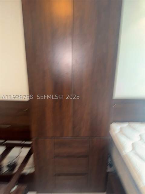 401 Collins Ave 21, Miami Beach FL - photo 24 of 32