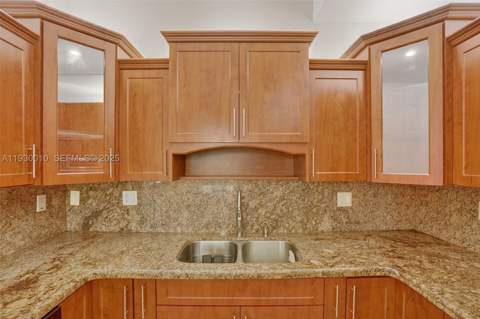2913 SW 13th St, Miami FL - photo 15 of 56