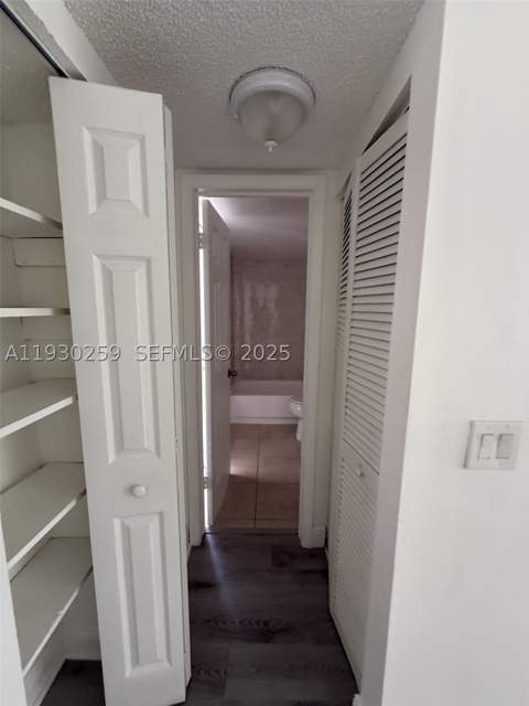 19729 SW 114th Ave 251, Miami FL - photo 6 of 10