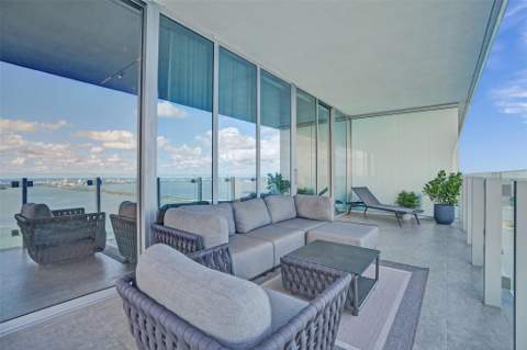700 NE 26th Terrace 4702, Miami FL - photo 12 of 44