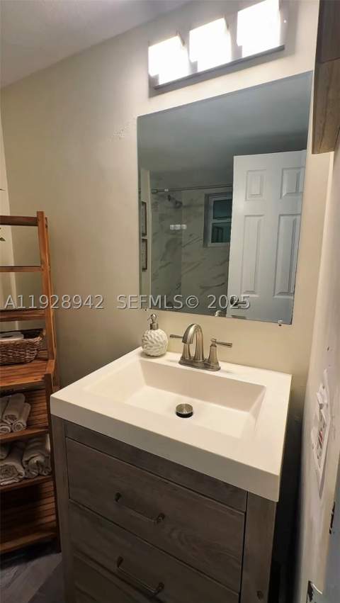 7904 West Dr 315, North Bay Village FL - photo 7 of 10