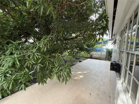 14630 NE 5th Ct, Miami FL - photo 6 of 6