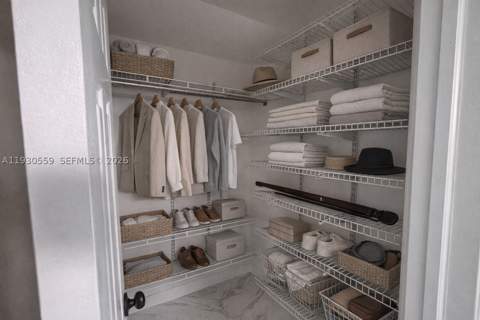 1027 Pennsylvania Ave 302, Miami Beach FL - photo 10 of 19