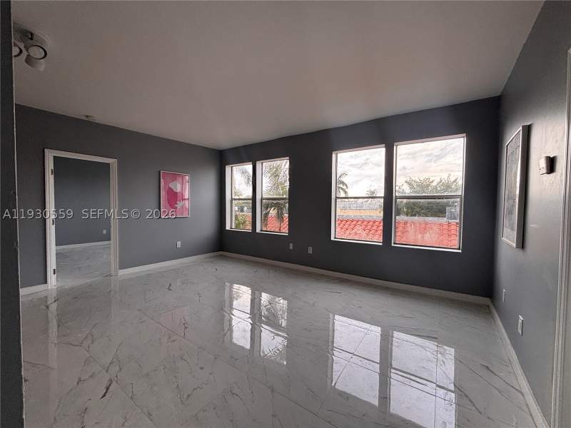 2 bedroom Condominium at 1027 Pennsylvania Ave 302, Penn Plaza Condo, Miami Beach — photo 4