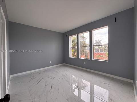 1027 Pennsylvania Ave 302, Miami Beach FL - photo 7 of 19