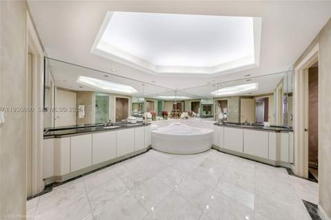 2600 Island Blvd 703, Aventura FL - photo 15 of 25