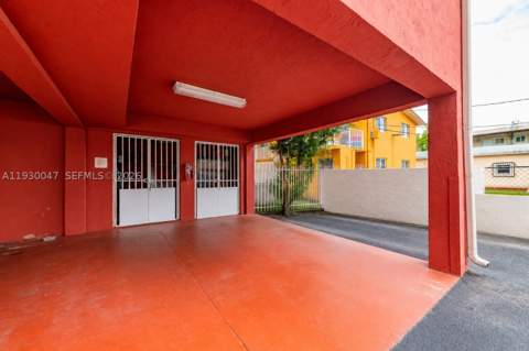 63 NW 17th Pl 6, Miami FL - photo 15 of 16