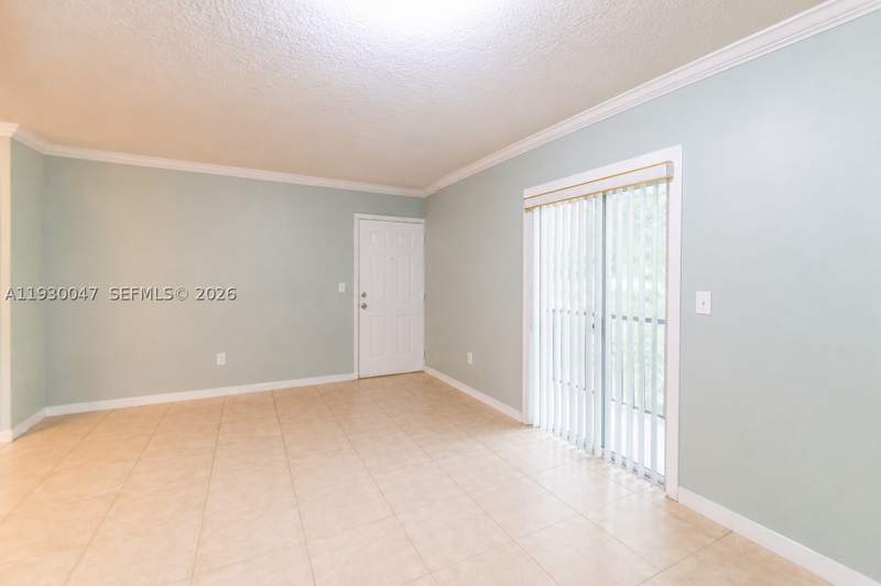 1 bedroom Condominium at 63 NW 17th Pl 6, Seventeenth Place Condo, Miami — photo 3