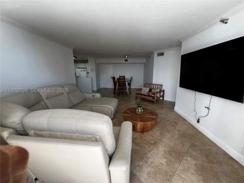3400 NE 192nd St 2102, Aventura FL - photo 10 of 21