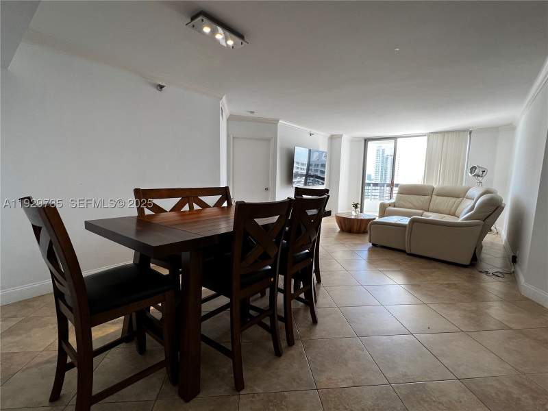 2 bedroom Condominium at 3400 NE 192nd St 2102, Mystic Pointe Tower 600, Aventura — photo 4