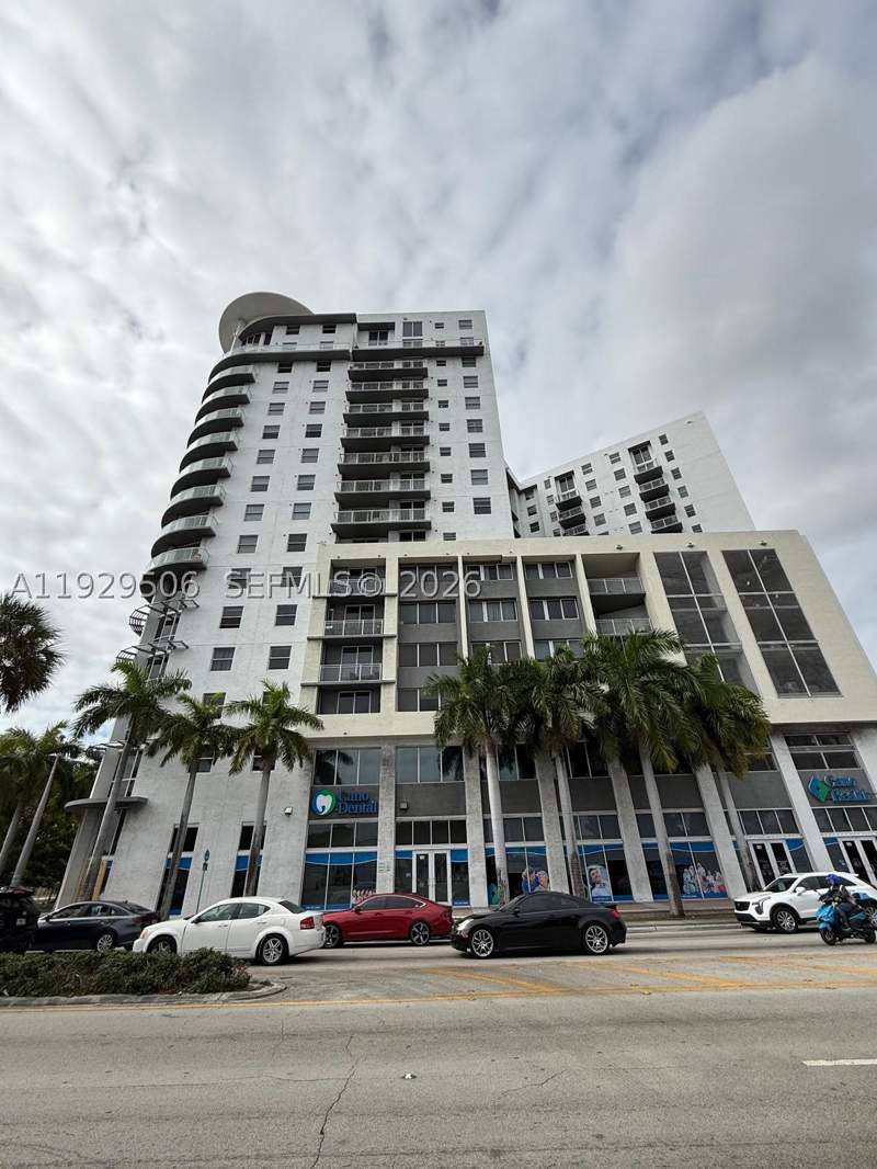 2 bedroom Condominium at 1 Glen Royal Pkwy 1612, Altos De Miami Condo, Miami — photo 2