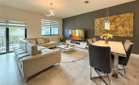 4654 NW 84th Ave, Doral FL - photo 19 of 63