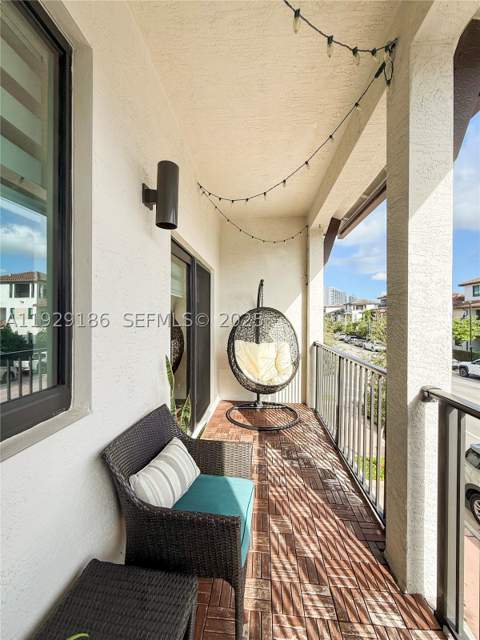 4654 NW 84th Ave, Doral FL - photo 20 of 63