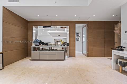 17301 Biscayne Blvd Ph-5, North Miami Beach FL - photo 15 of 16