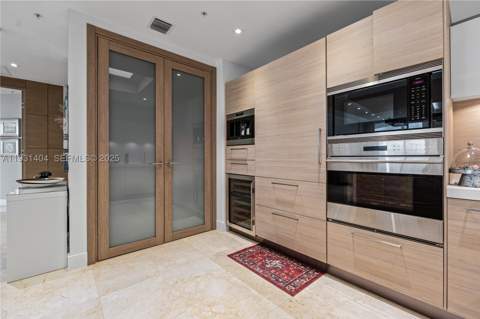 17301 Biscayne Blvd Ph-5, North Miami Beach FL - photo 8 of 16