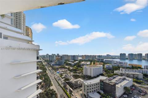 18001 Collins Ave 2101, Sunny Isles Beach FL - photo 9 of 35