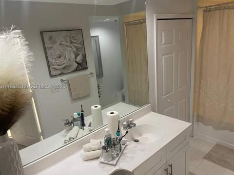 3105 NE 184th St 7202, Aventura FL - photo 6 of 21