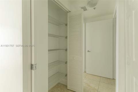 335 S Biscayne Blvd 2710, Miami FL - photo 19 of 63