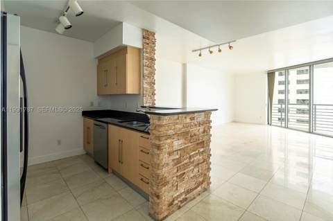 335 S Biscayne Blvd 2710, Miami FL - photo 6 of 63