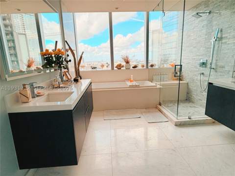 851 NE 1st Ave 2212, Miami FL - photo 21 of 52