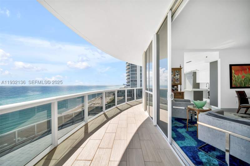 3 bedroom Condominium at 16001 Collins Ave 701, Tdr Tower I Condo, Sunny Isles Beach — photo 4