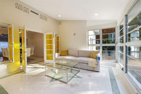 3760 Royal Palm Ave, Miami Beach FL - photo 17 of 47