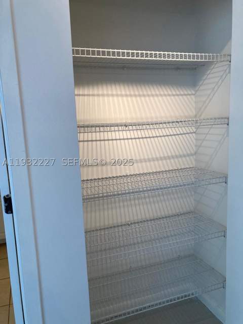 2001 Biscayne Blvd 2608, Miami FL - photo 7 of 10