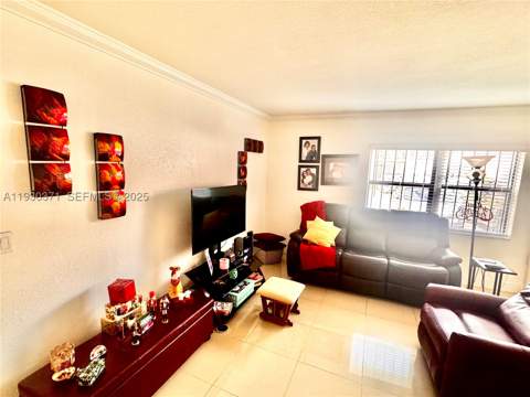 6455 W 27th Ave 44-13, Hialeah FL - photo 9 of 27