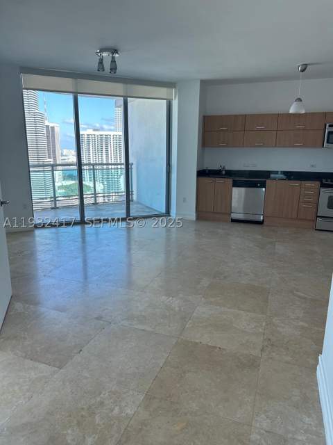 350 S Miami Ave 2913, Miami FL - photo 15 of 15